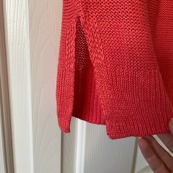 J. Crew Women's XS Petite Coral linen sweater vest, never worn - Picture 5 of 10